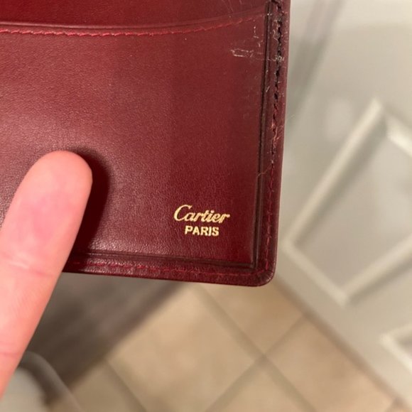SOLD Vintage Cartier Red Leather Bifold Wallet - Picture 5 of 10